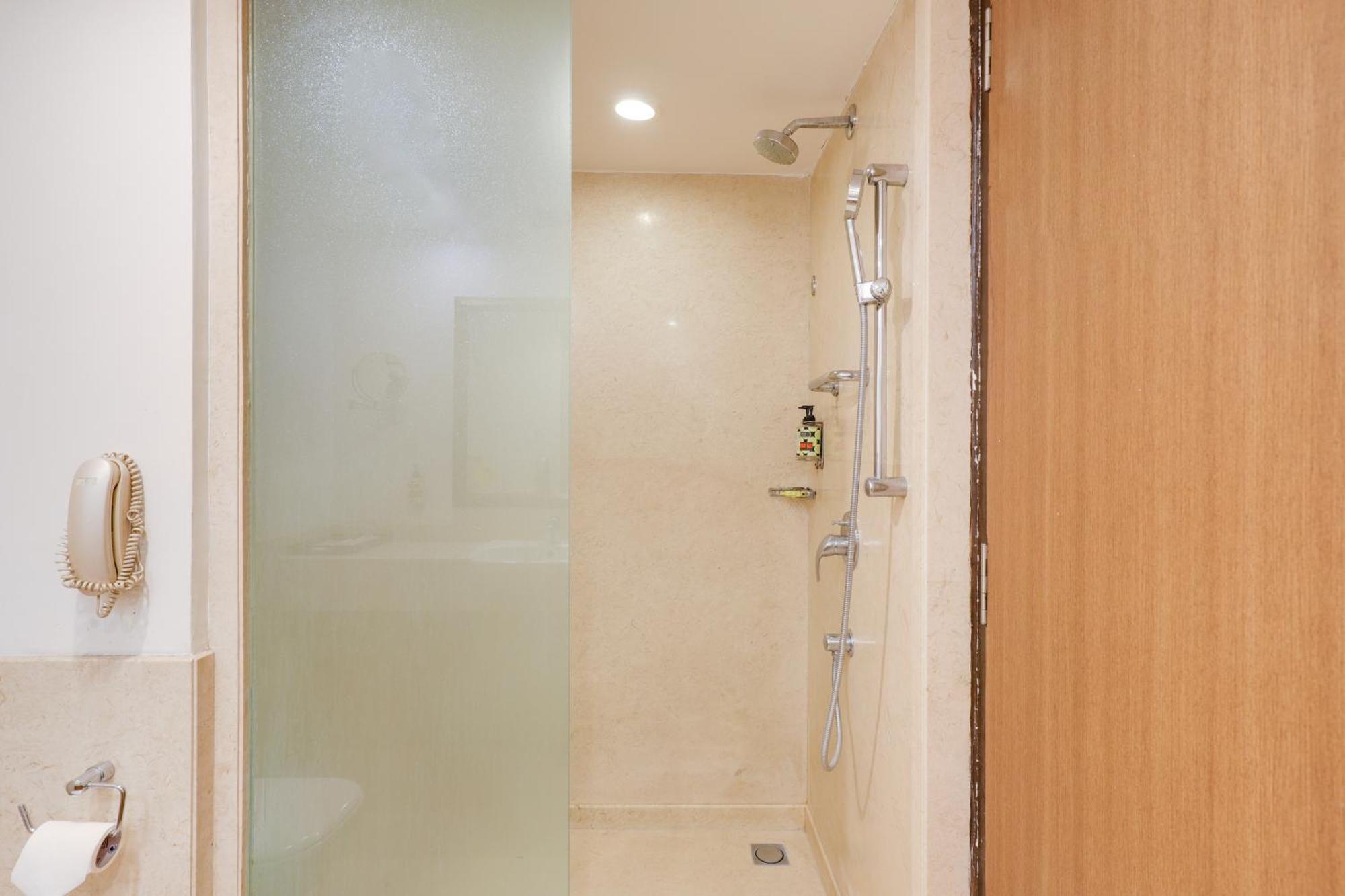 Lemon Tree Premier 1, Gurugram Gurgaon