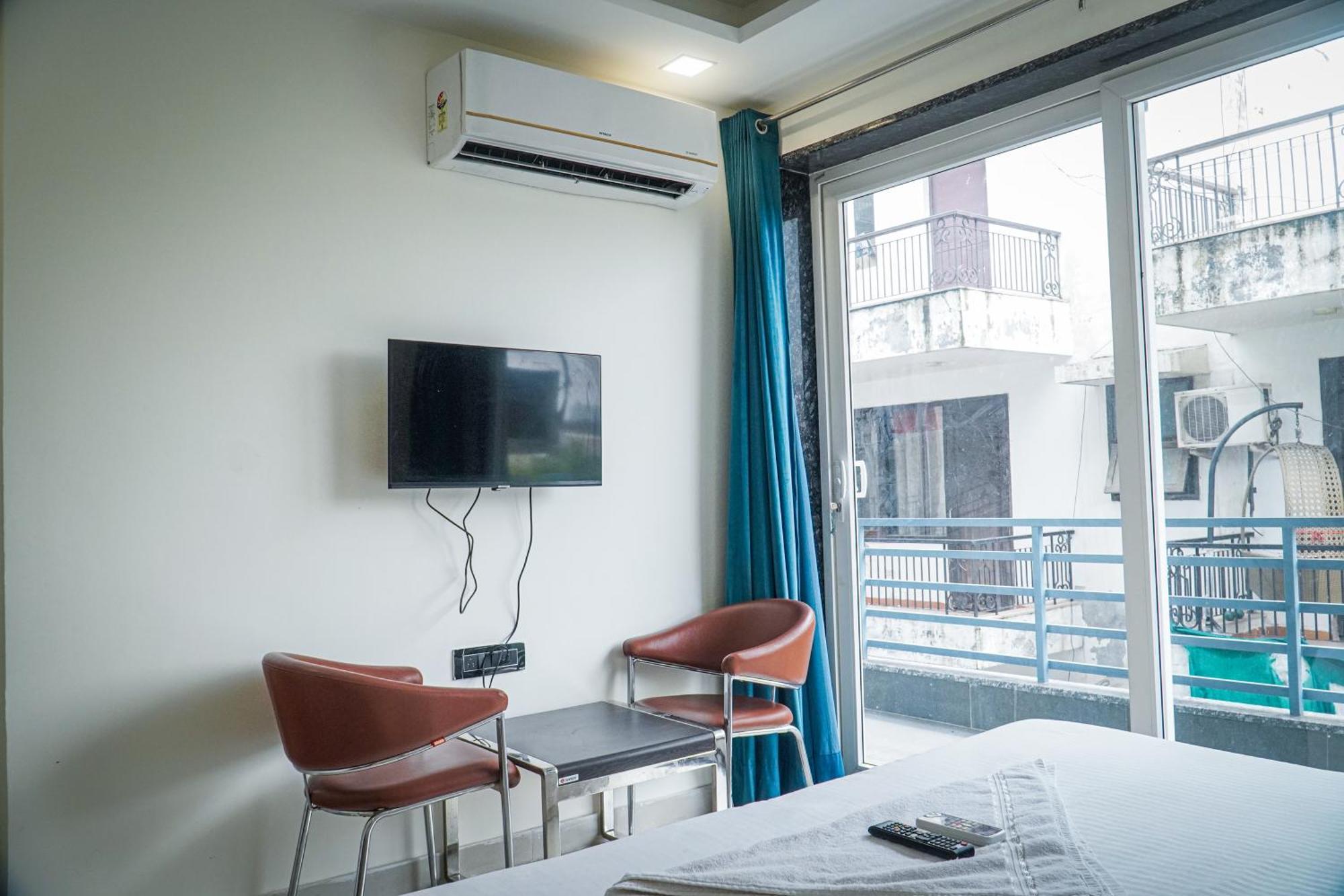 The Leaf Medanta Hotel 3*