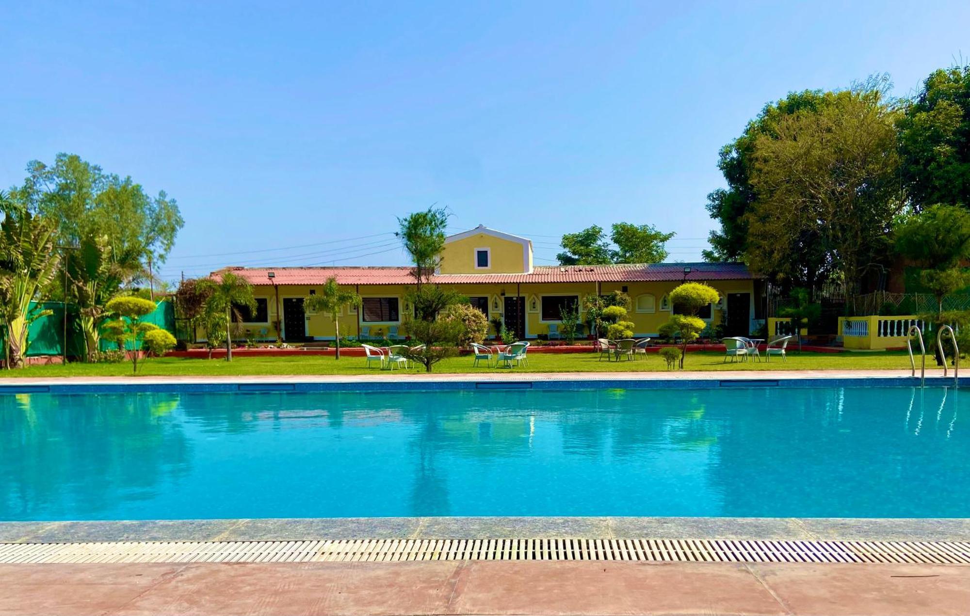 Farm stay Vanzara Retreat *