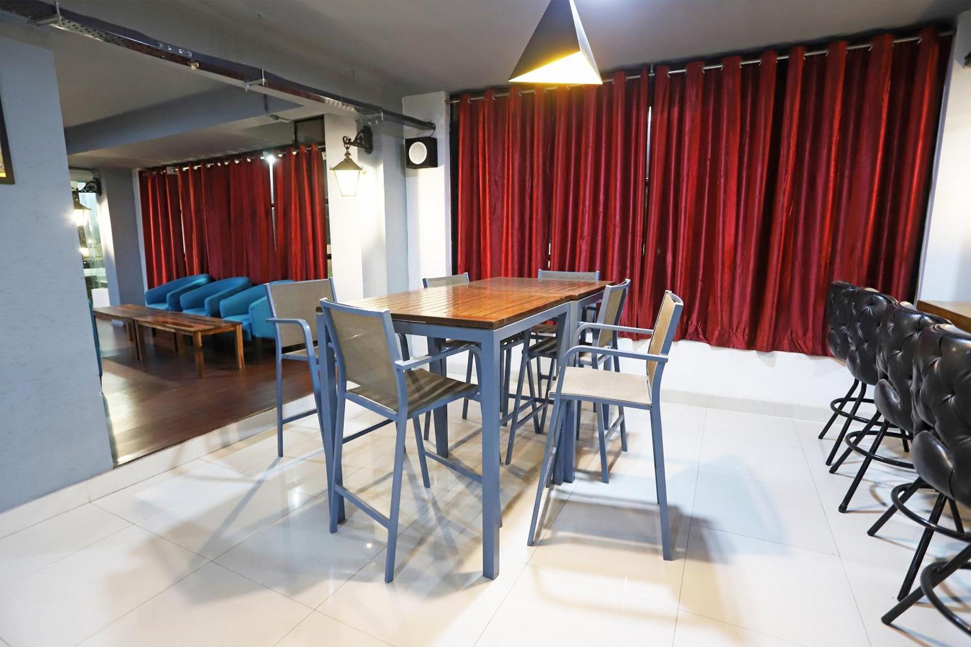 Super Capital O Levanti Near Aravali Biodiversity Park Hotel 3*