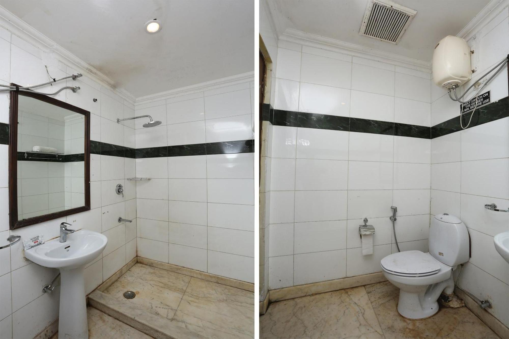 Hotel The Avenue Residency Near Leisure Valley Park Gurgaon