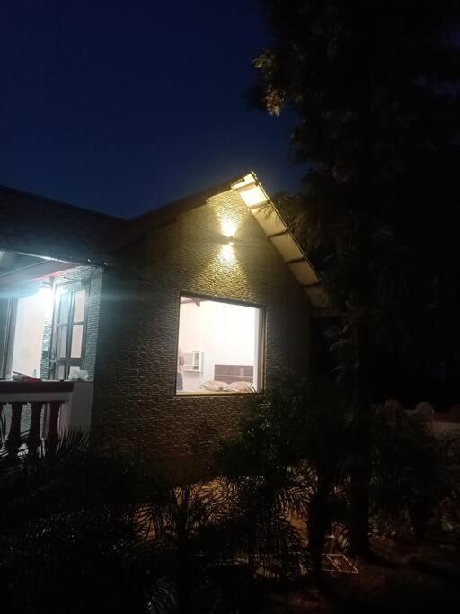 Achal Farm जंगल में मंगल