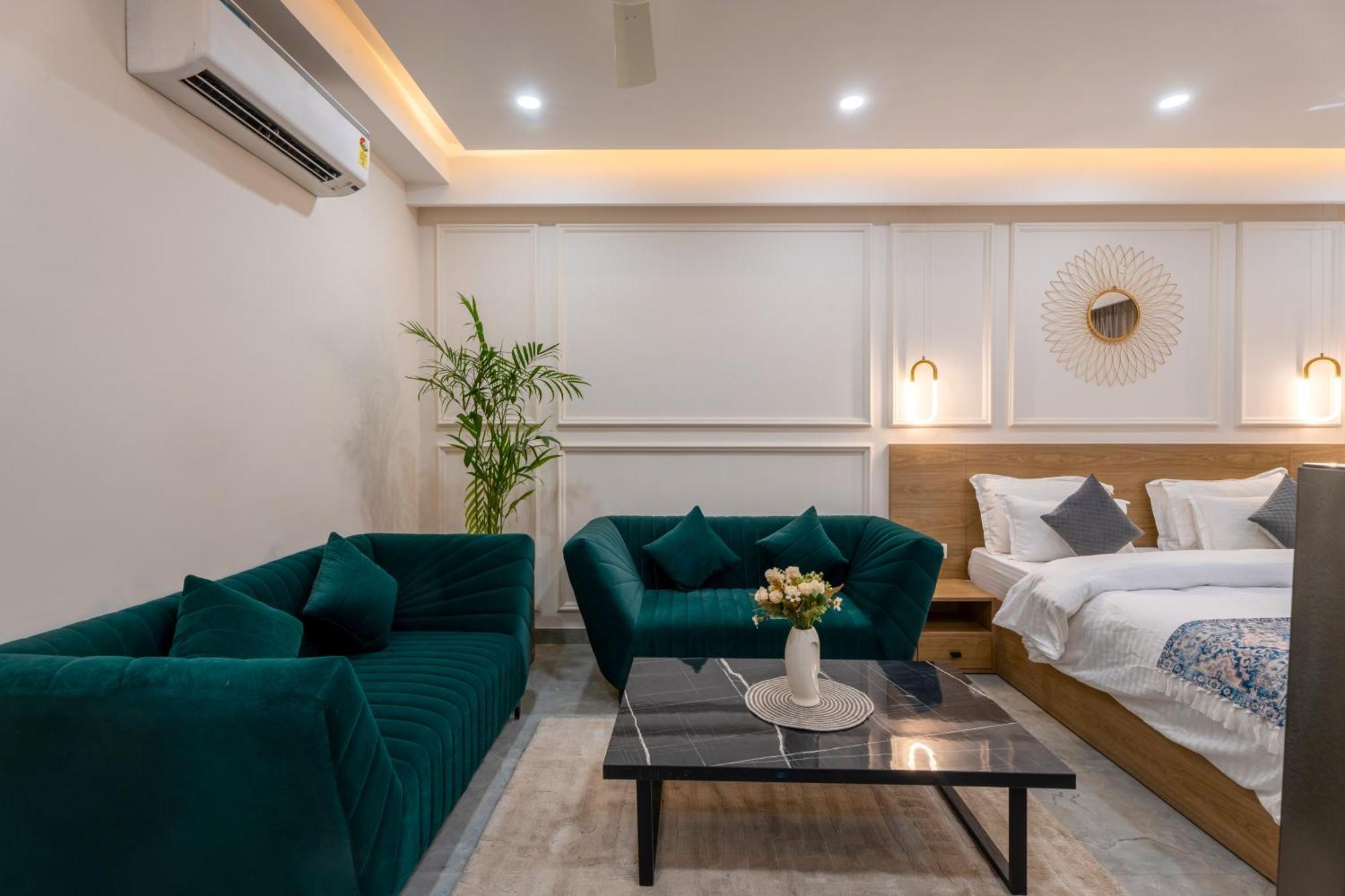 Elegent On Golf Course Road @ Sterling * Gurgaon