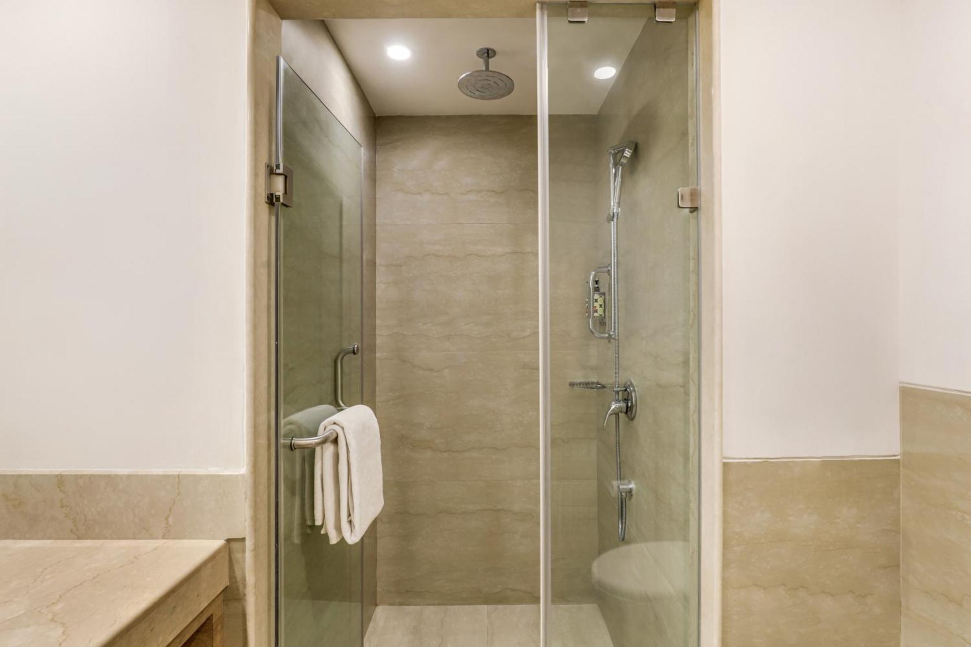 Lemon Tree Premier 1, Gurugram Gurgaon