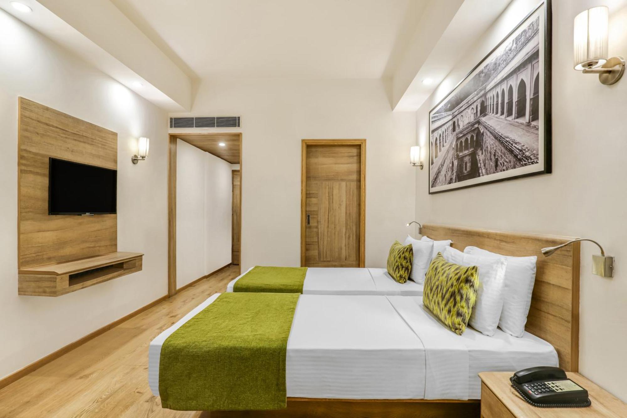 Hotel Lemon Tree Premier 1, Gurugram Gurgaon
