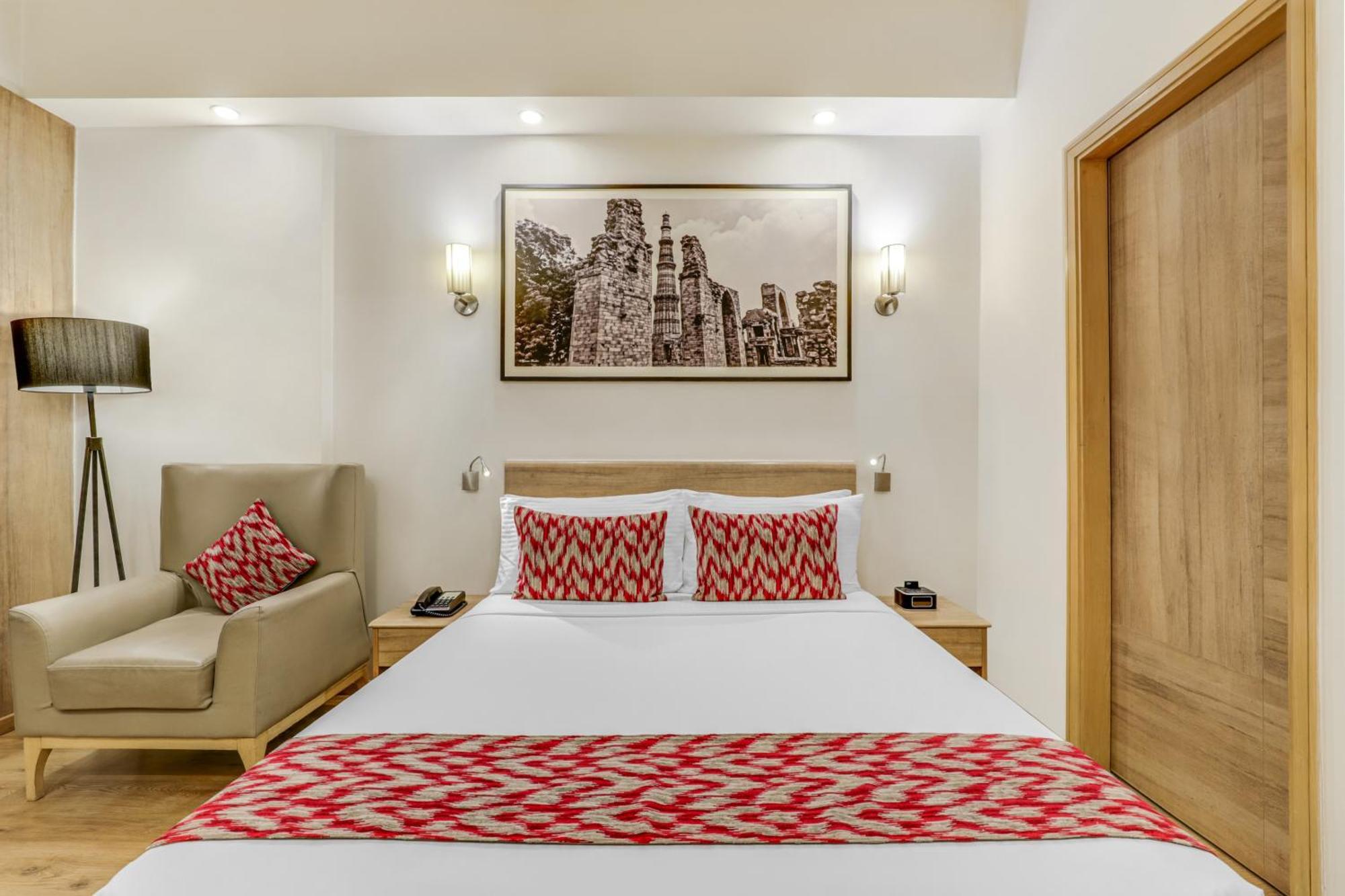 Hotel Lemon Tree Premier 1, Gurugram 4*