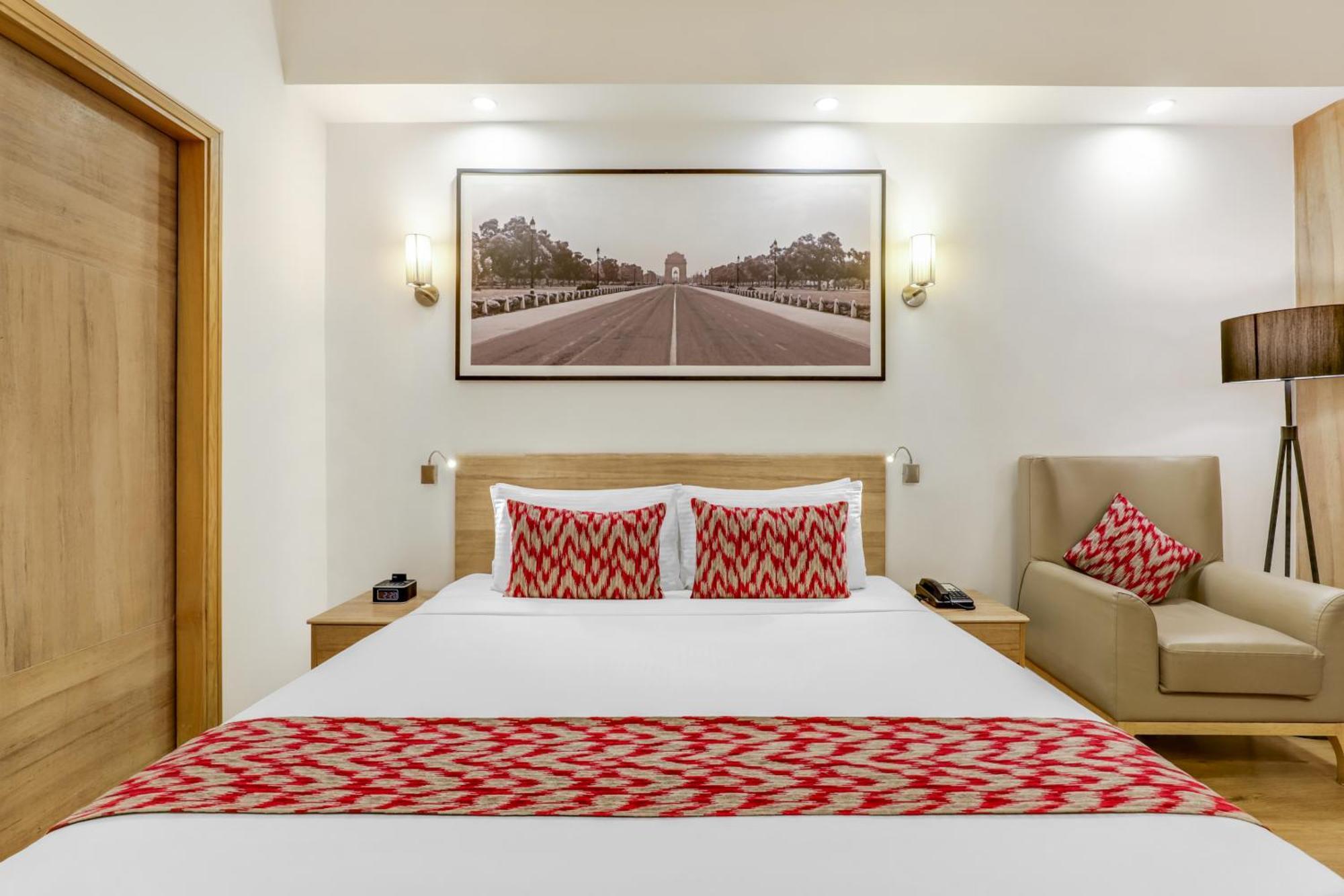 Hotel Lemon Tree Premier 1, Gurugram 4*