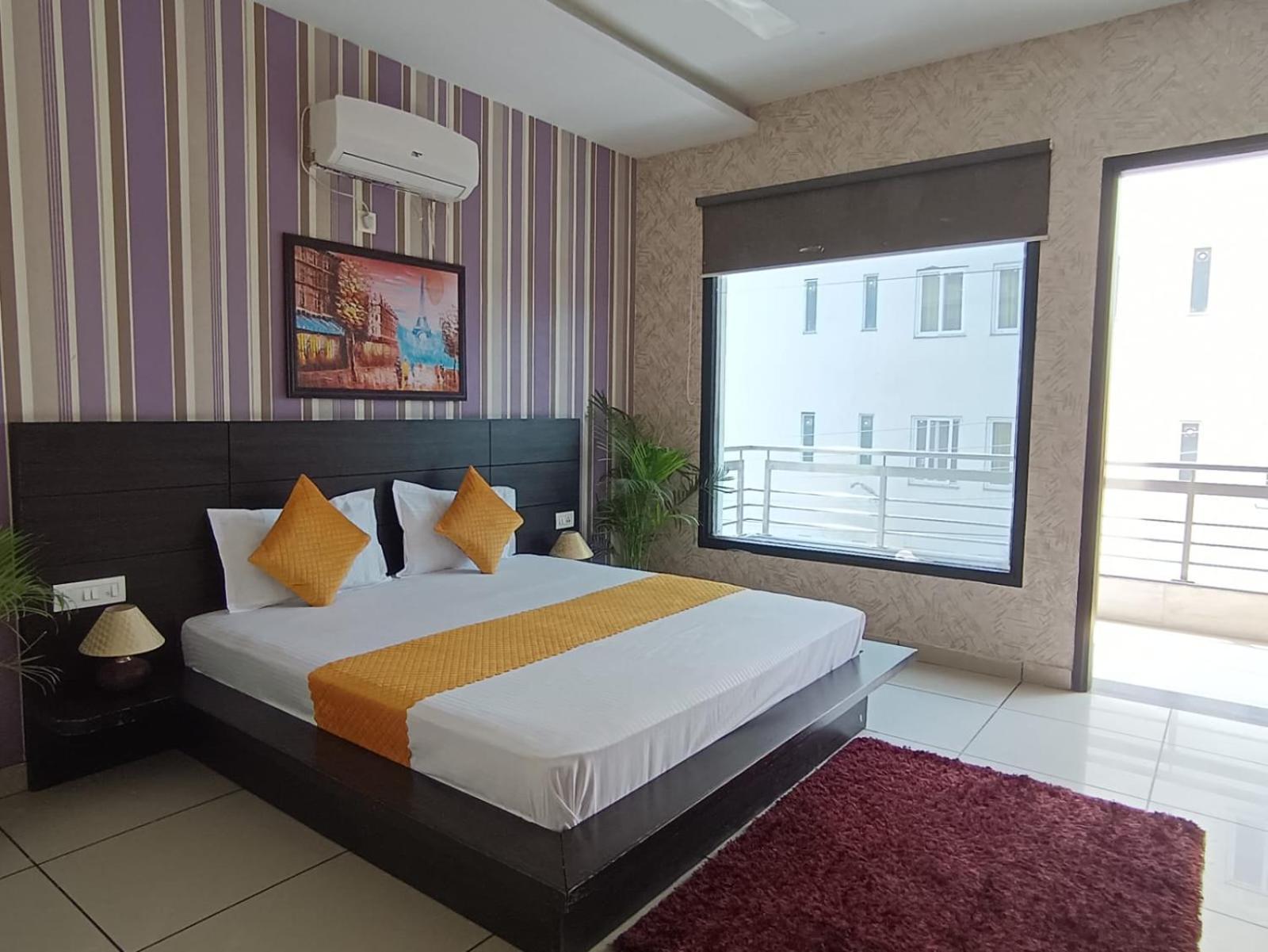 Aurabnb Homes Gurugram *