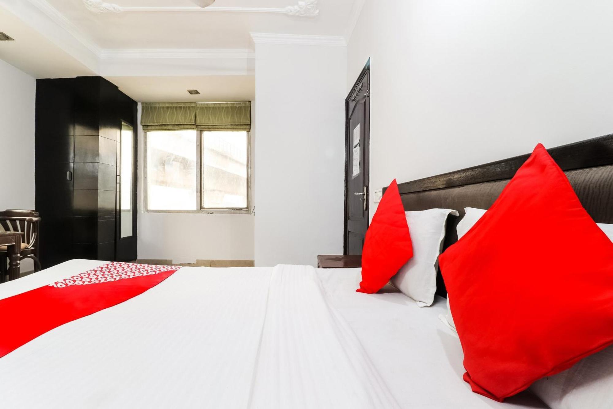 O Moonlight Residency Hotel Gurgaon