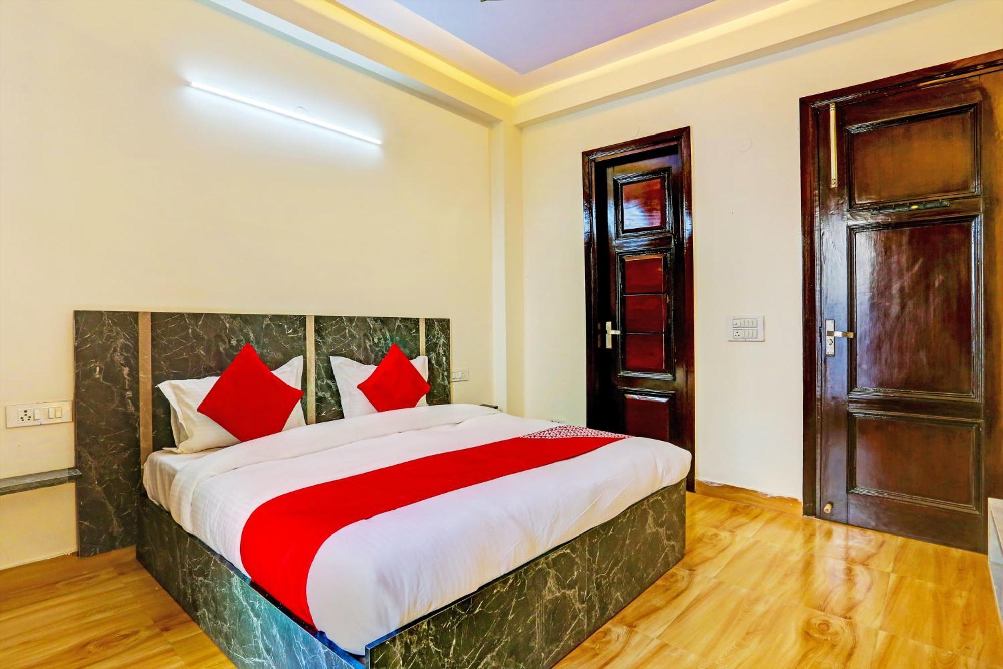 Hotel Flagship Spring Brook Gurgaon