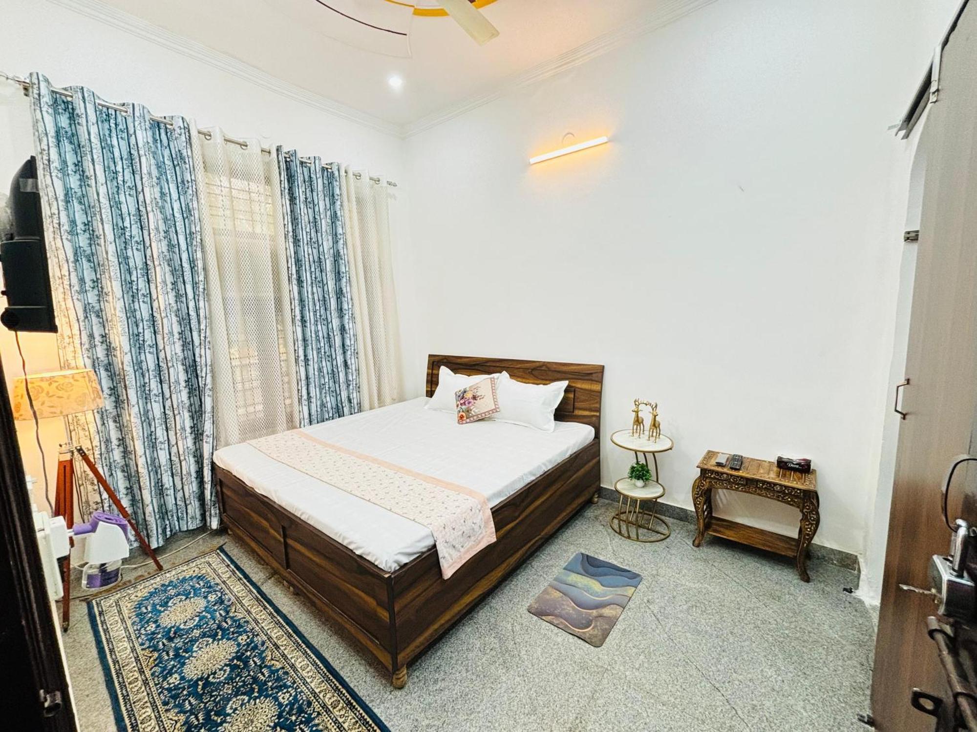 Nearby Madanta Hospital Apartment Gurgaon