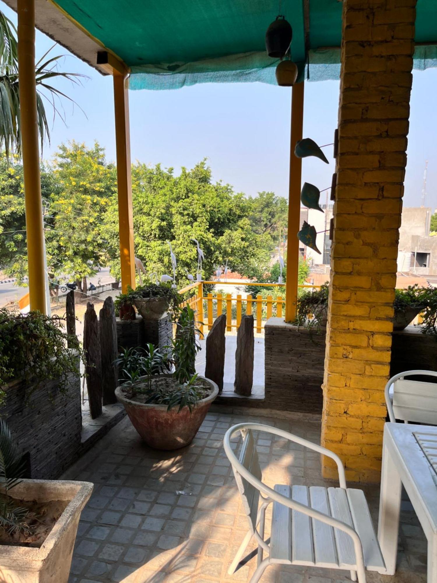Aakritii 3* Gurgaon