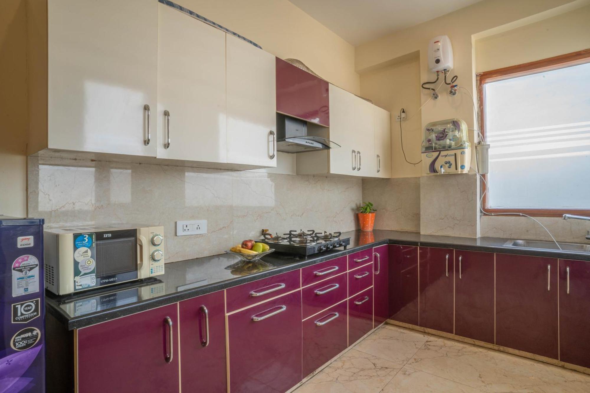 Hostie Eva Dreams - Private 2 Bhk Near Artemis, Medanta, Fortis Hospitals Gurgaon