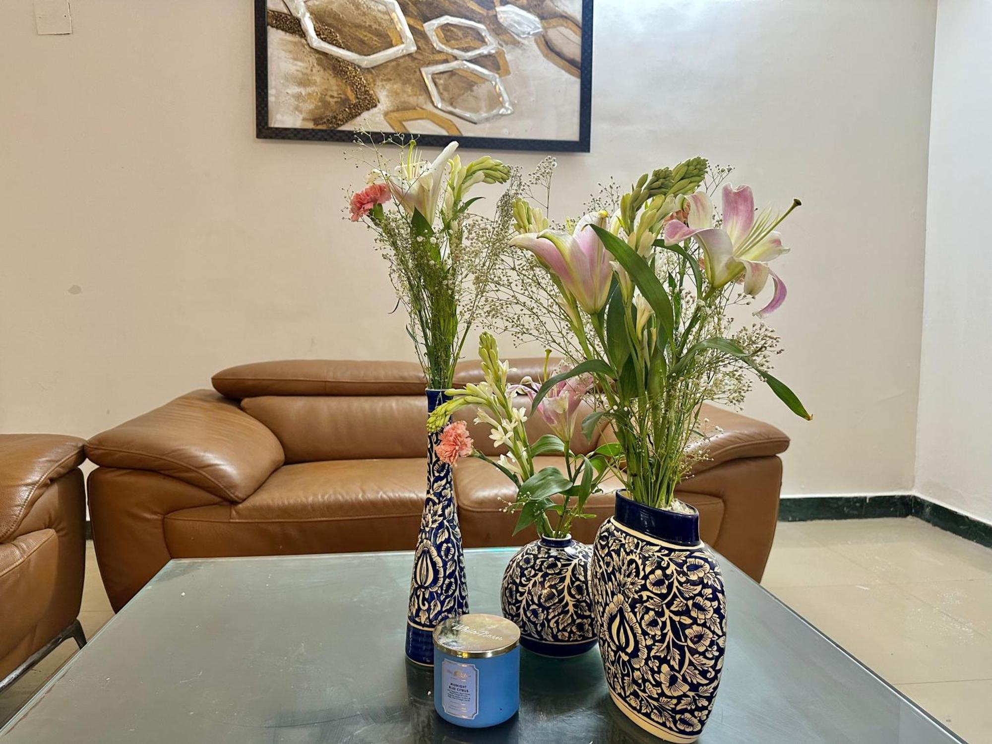 Spacious Basement For Parties Near Hong Kong Bazaar Gurgaon