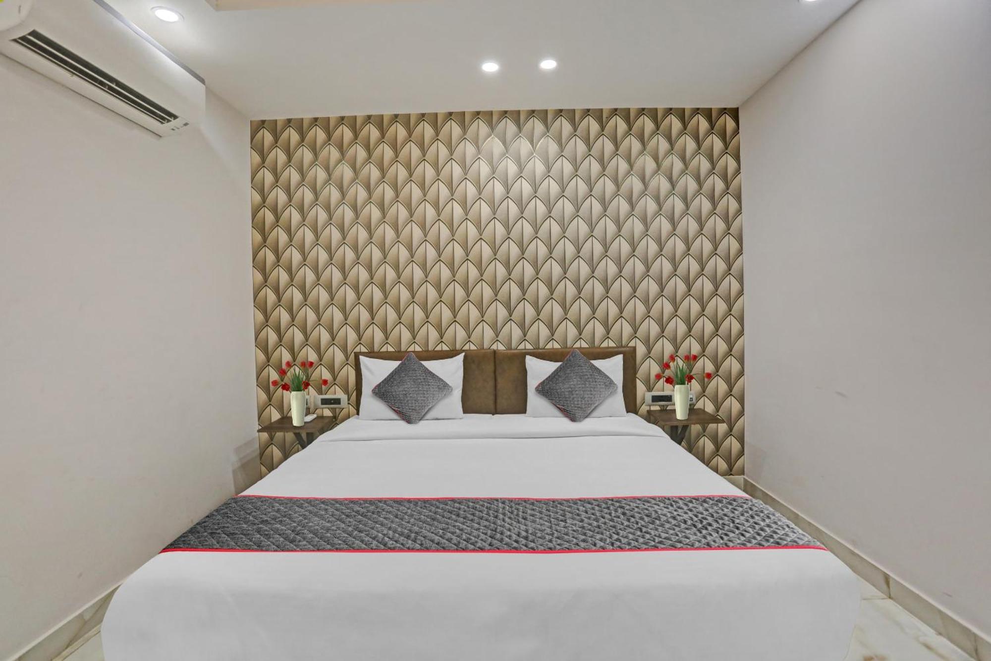 Hotel Collection O The Telone