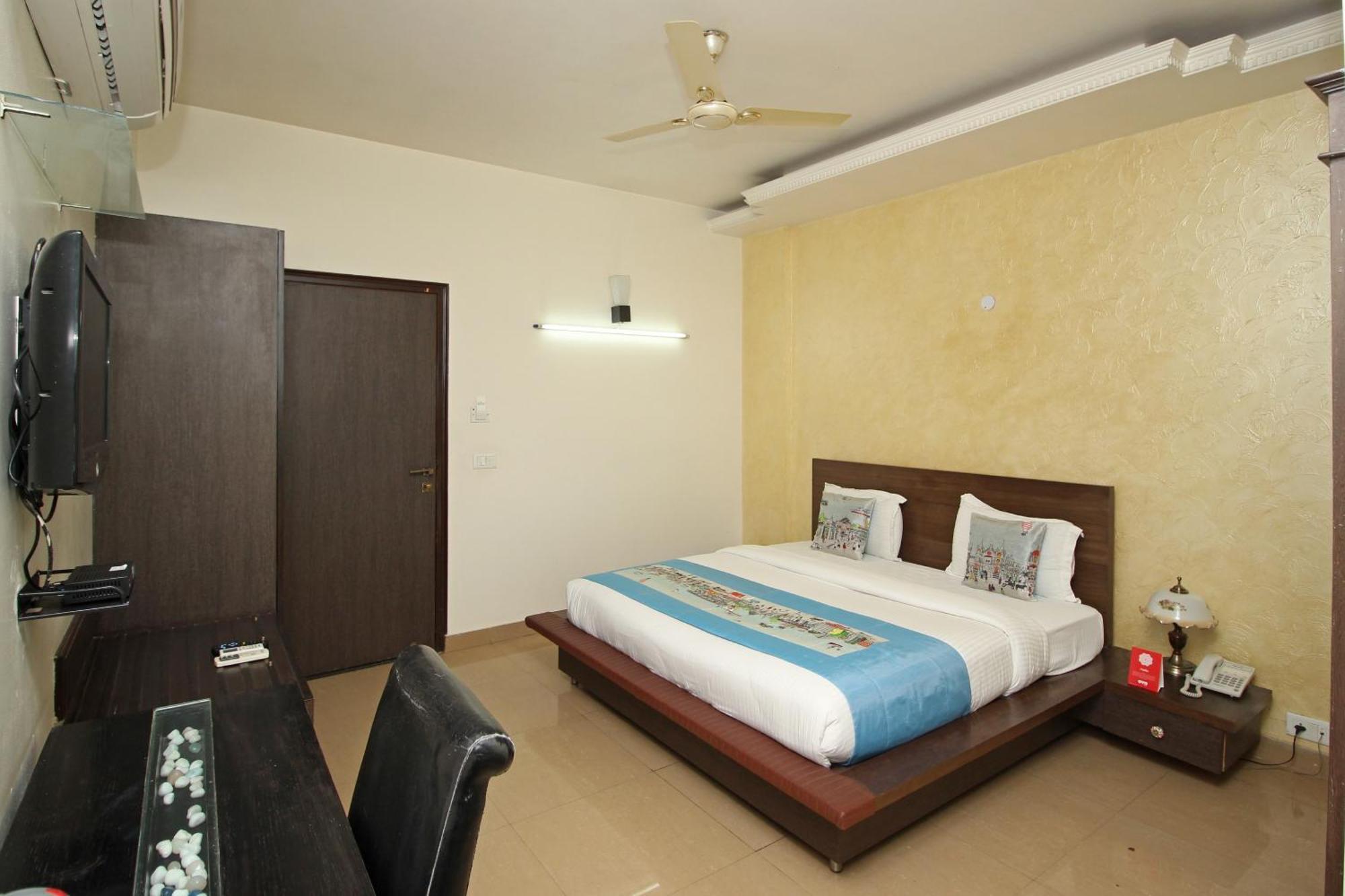 Hotel Collection O Sakshi 3*