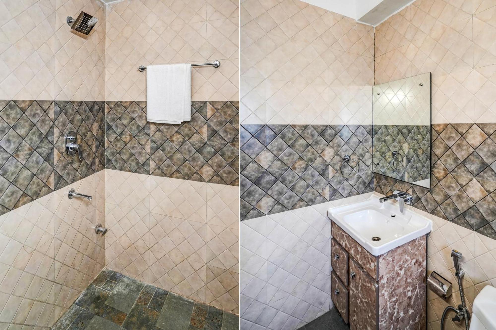 Hotel Collection O Dm 45 Gurgaon