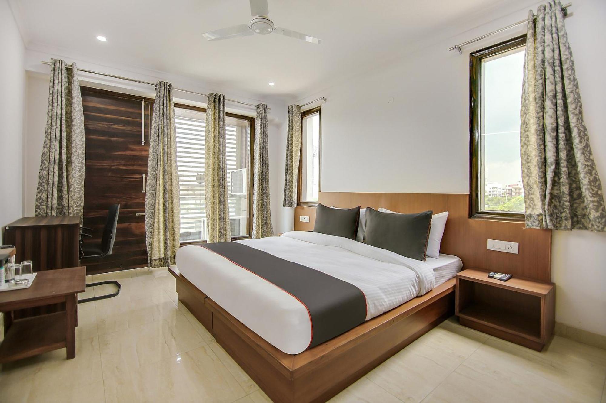Collection O Near Appu Ghar Hotel Gurgaon