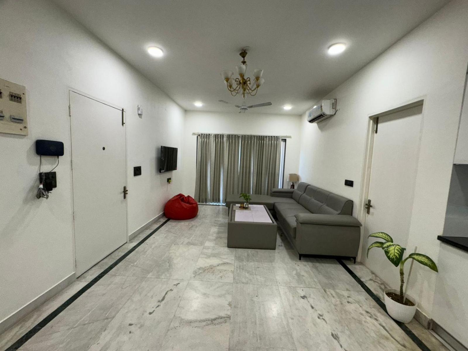 Beautiful 1bhk In Gated Sector49 * Gurgaon