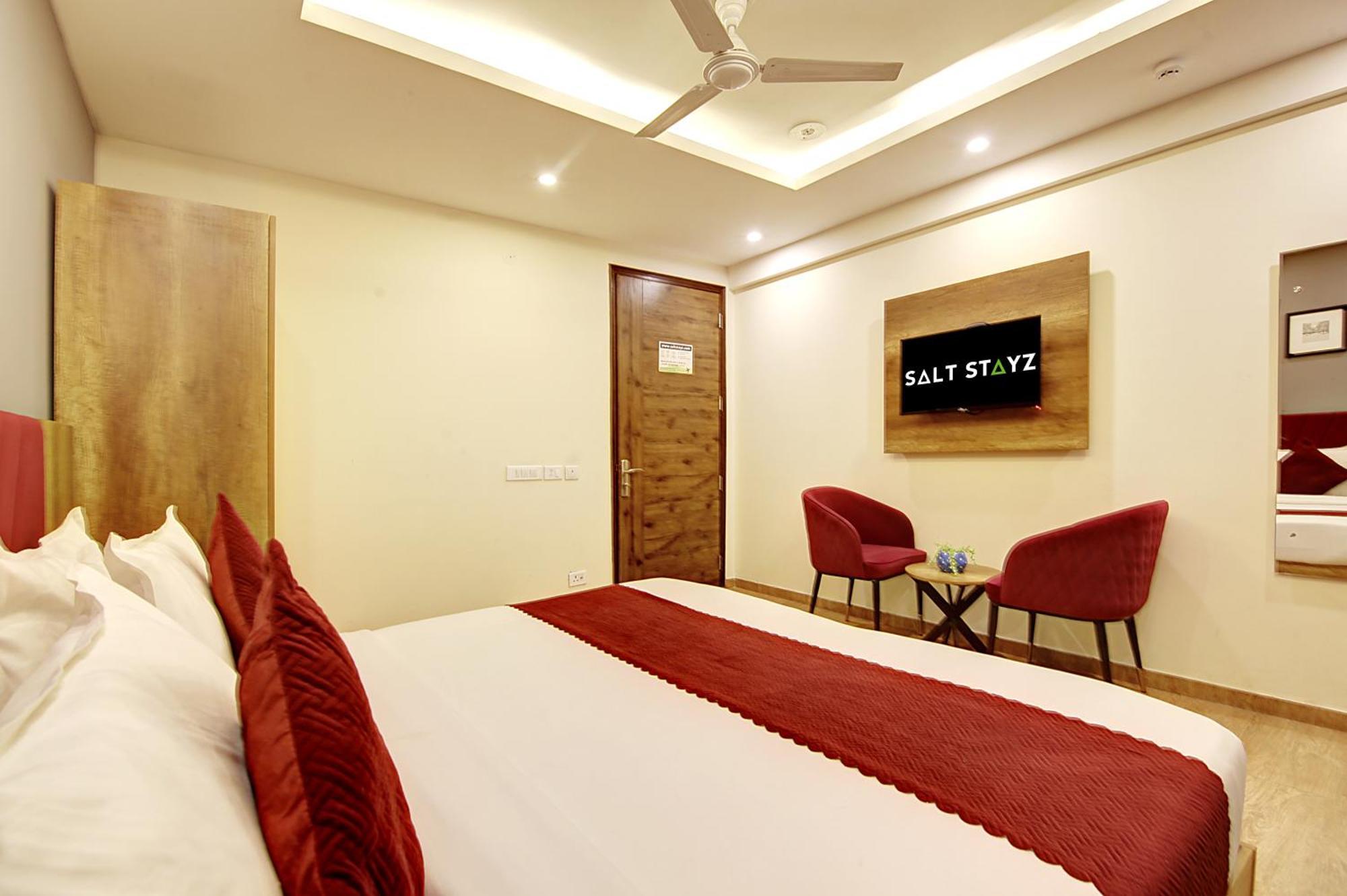Saltstayz Select - Huda Center 3*