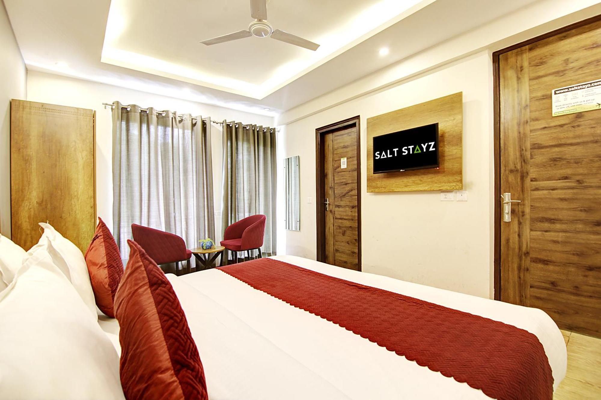 Hotel Saltstayz Select - Huda Center 3*