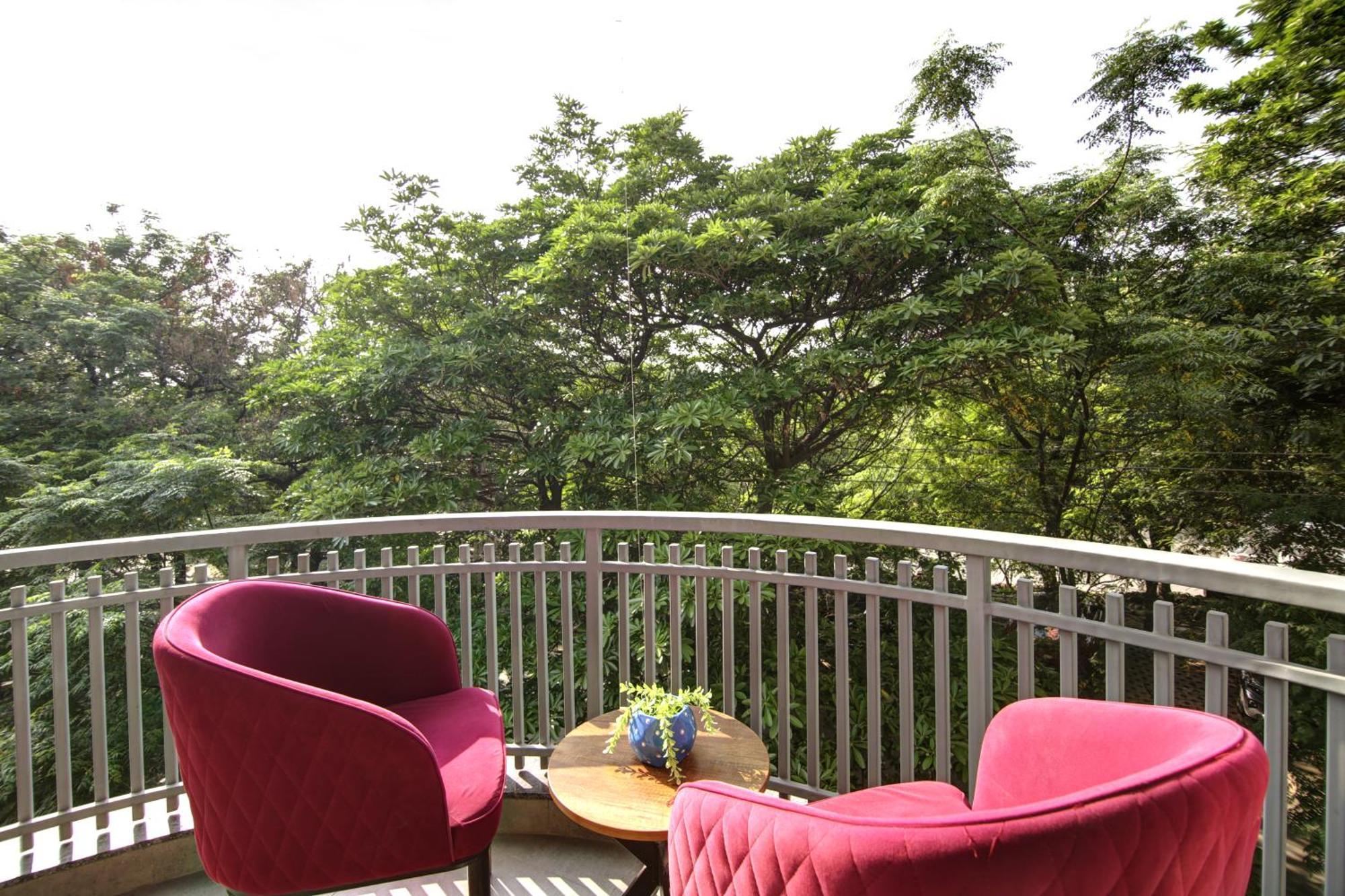 Saltstayz Select - Huda Center Gurgaon