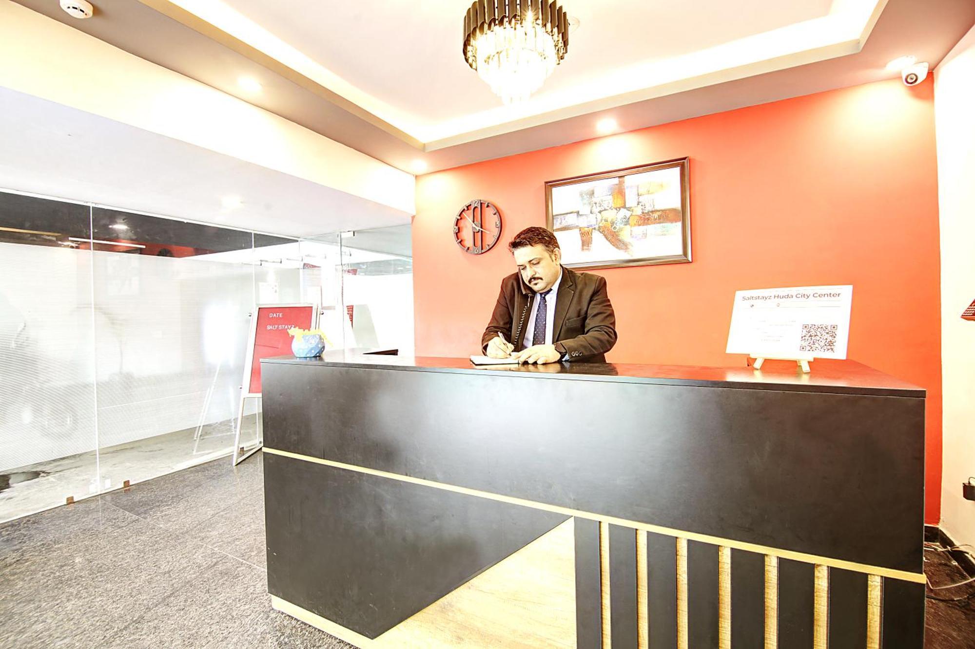 Saltstayz Select - Huda Center Gurgaon
