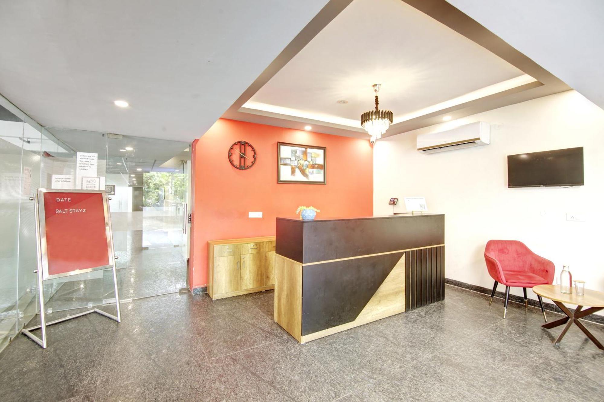 Saltstayz Select - Huda Center