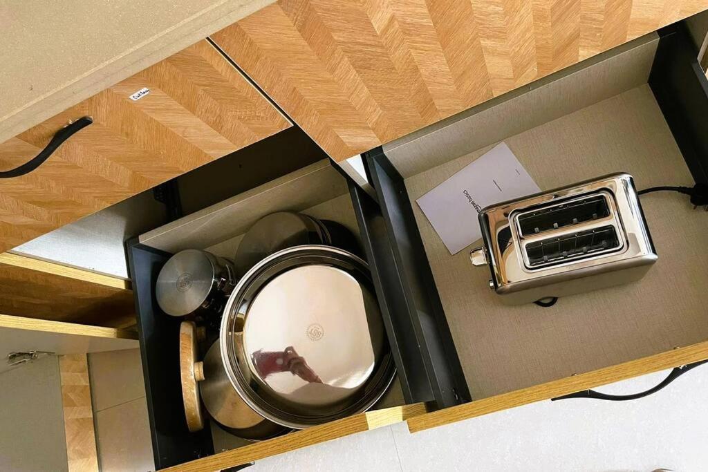 Rigel - 1 Bhk, Free Parking & Wi-fi Apartment
