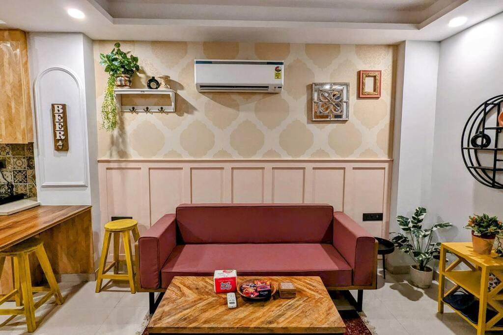 Apartment Deniz - 1bhk, Balcony, Parking & Wi-fi Gurgaon