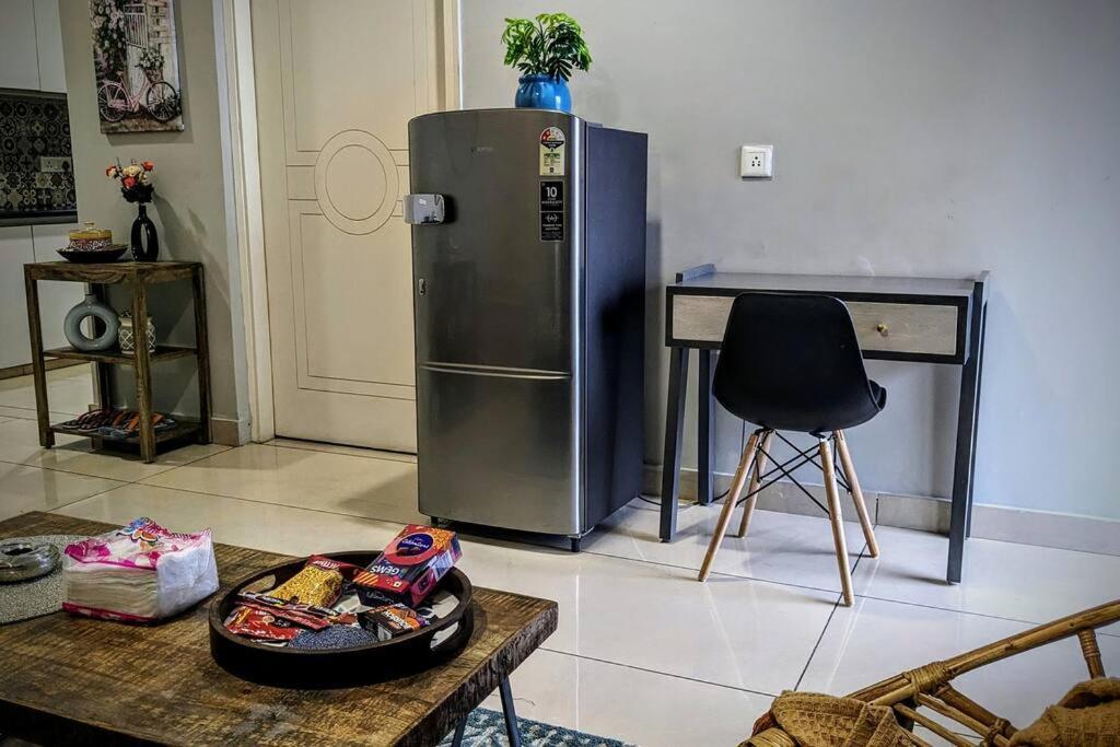 Harmony - 1bhk, Big Balcony & Free Parking Apartment Gurgaon