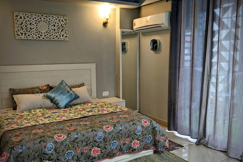 Harmony - 1bhk, Big Balcony & Free Parking *