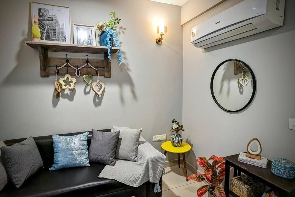 Harmony - 1bhk, Big Balcony & Free Parking Apartment