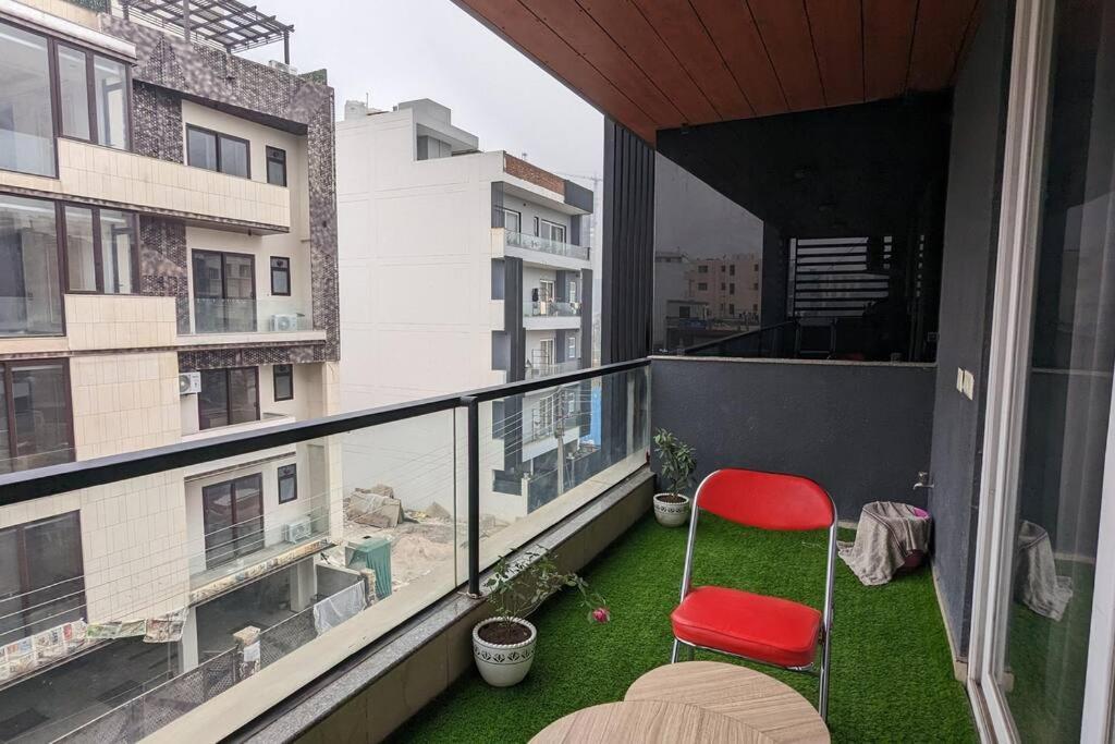 Apartment Harmony - 1bhk, Big Balcony & Free Parking *