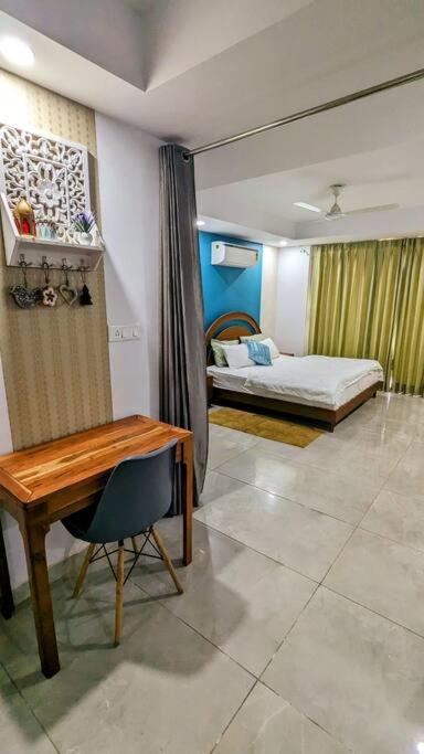 Yukta - Cozy Nest Studio, Free Parking & Wifi Gurgaon