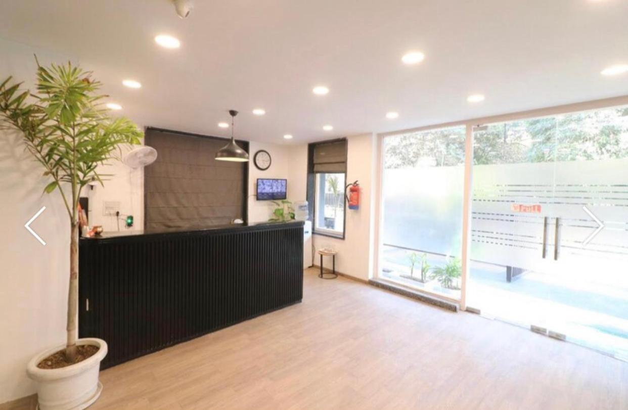 Azure And Near Medanta Hospital Medicity Sector 47,sohna Road Hotel 3*