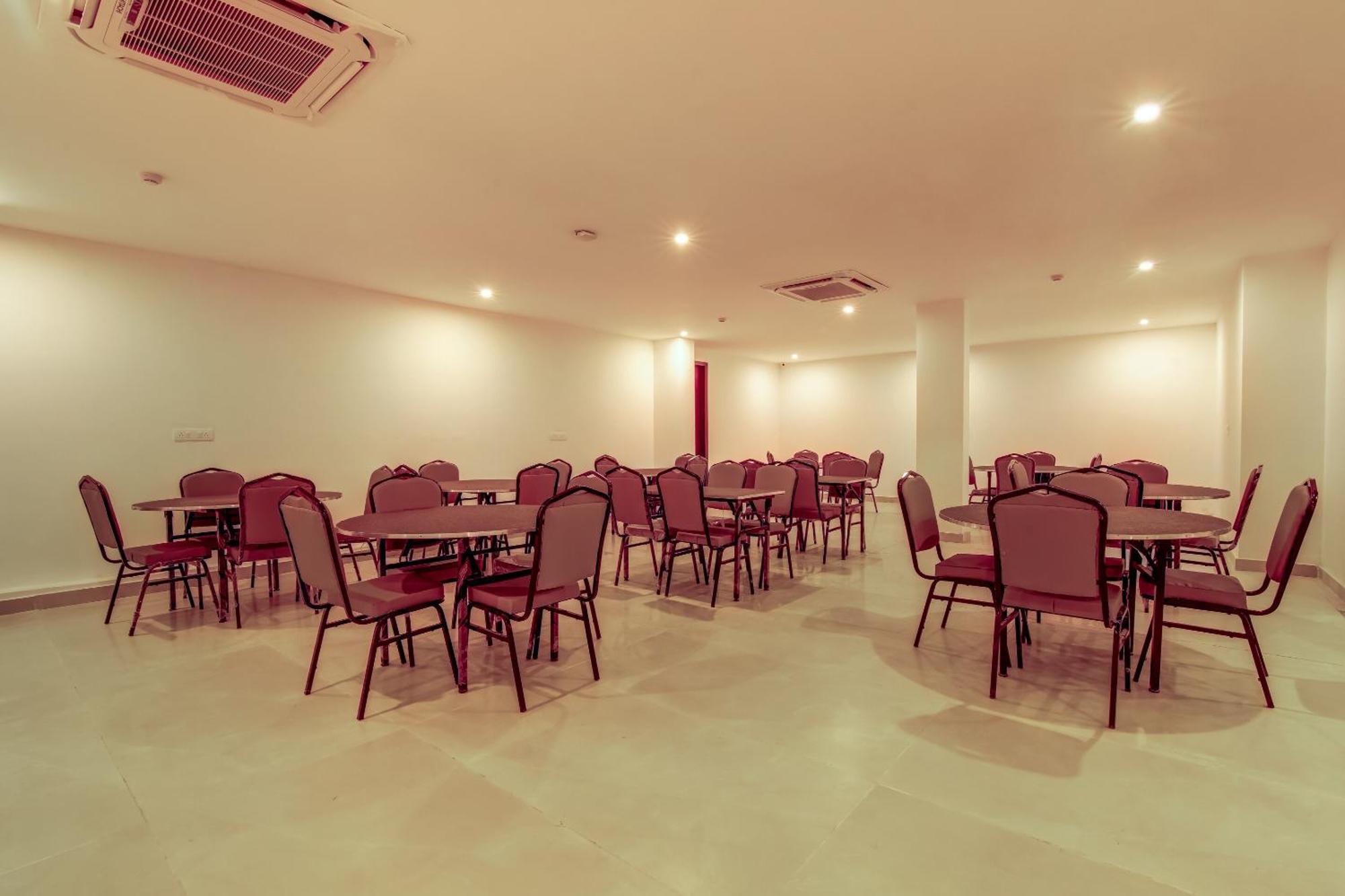 Townhouse Infinity Hotel Gurgaon