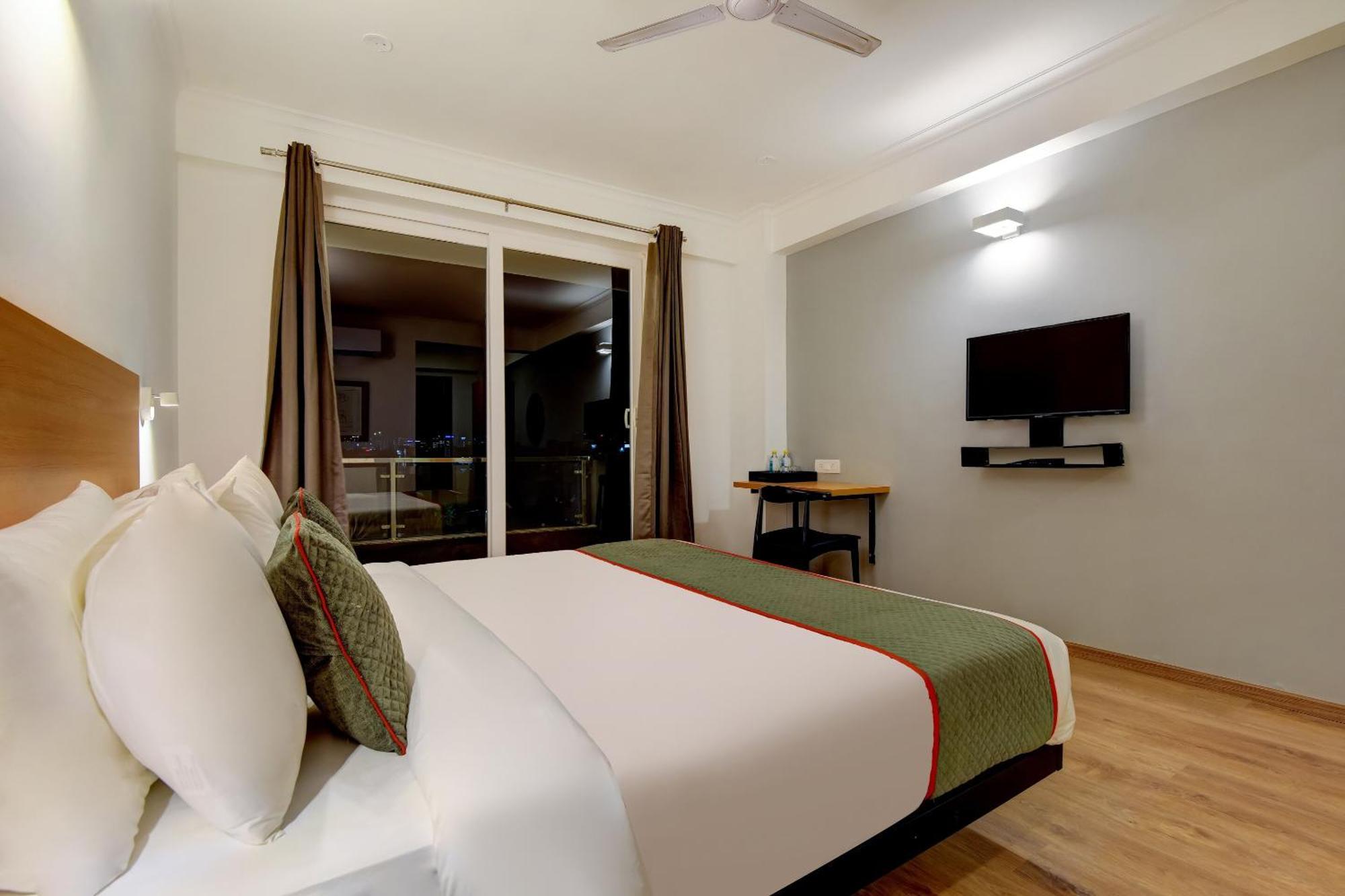 Hotel Townhouse Infinity