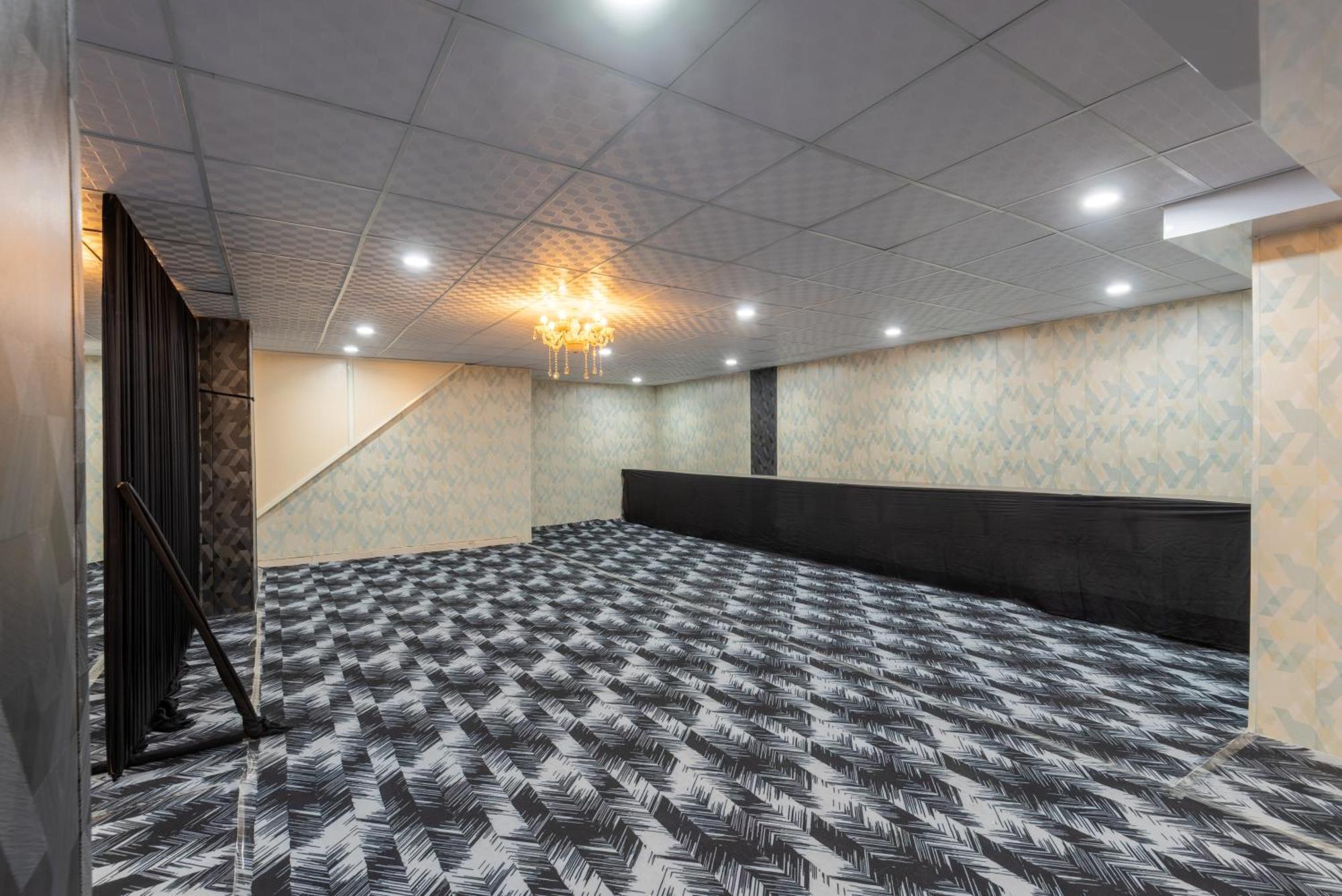 Oyster Pearl - Medicity Gurugram, Near Medanta Hospital