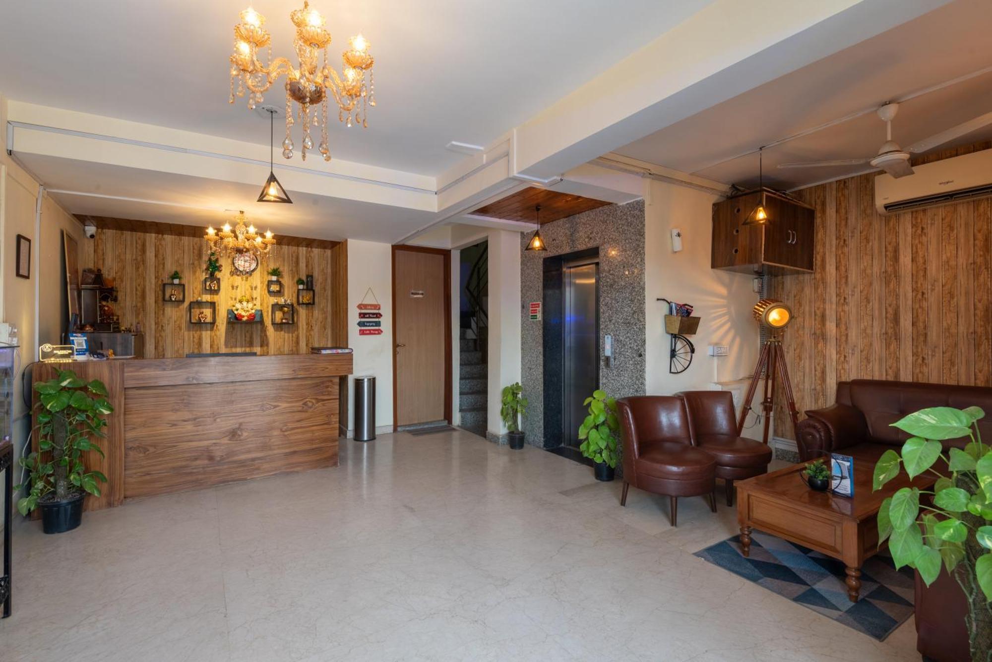 Oyster Pearl - Medicity Gurugram, Near Medanta Hospital Hotel Gurgaon