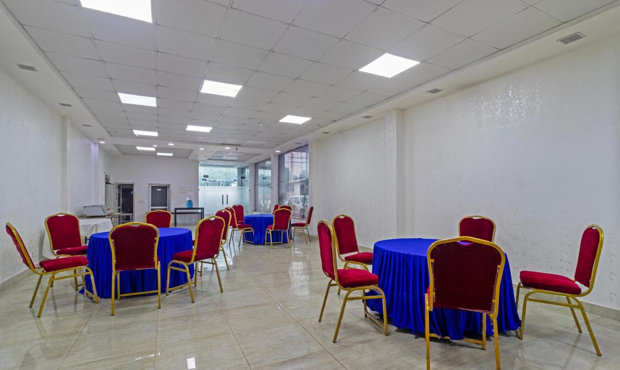 Treebo White Rock, Sohna Road Hotel Gurgaon