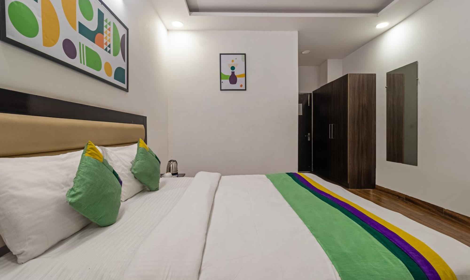 Treebo White Rock, Sohna Road Hotel 3*