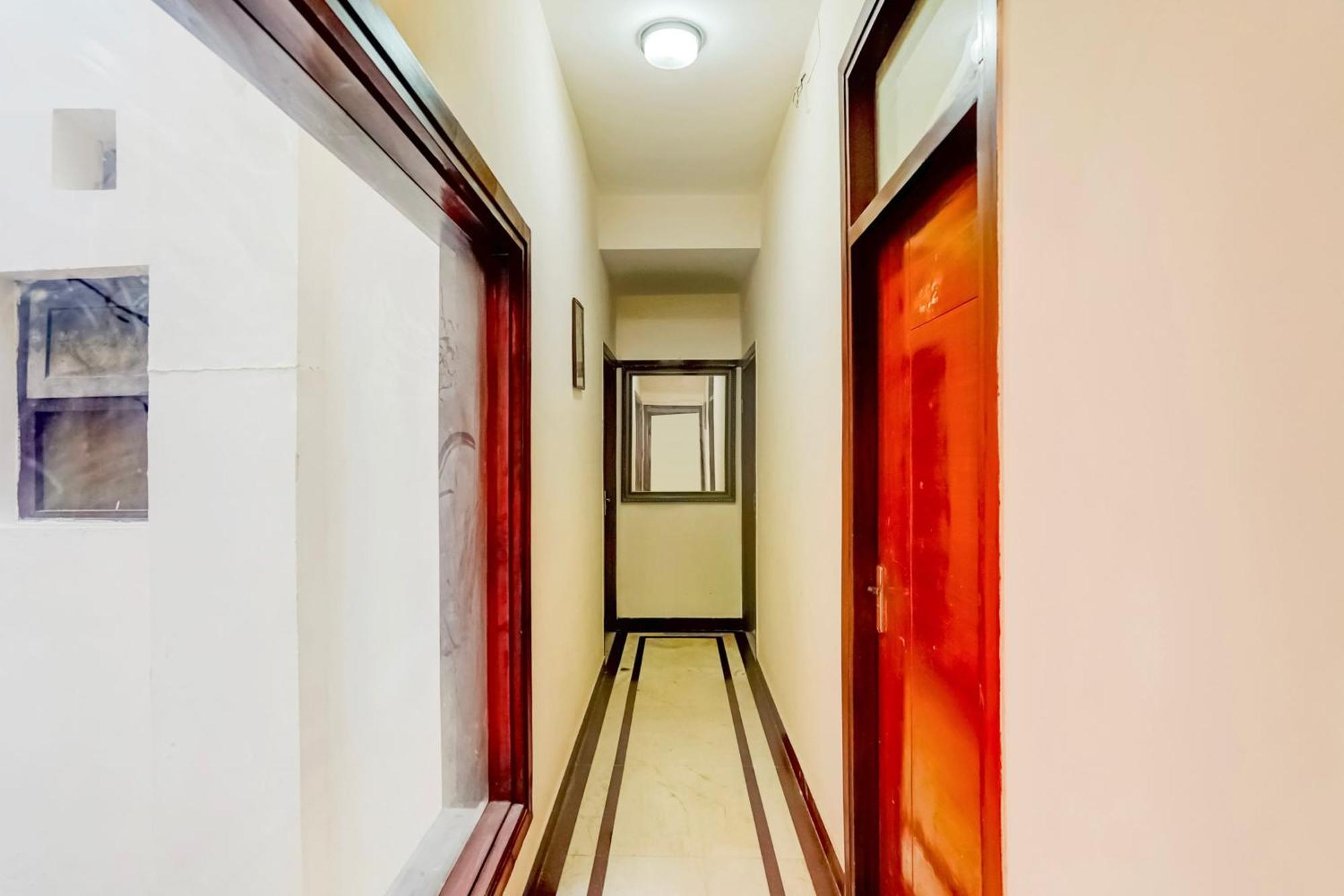 Hotel O Le Regent