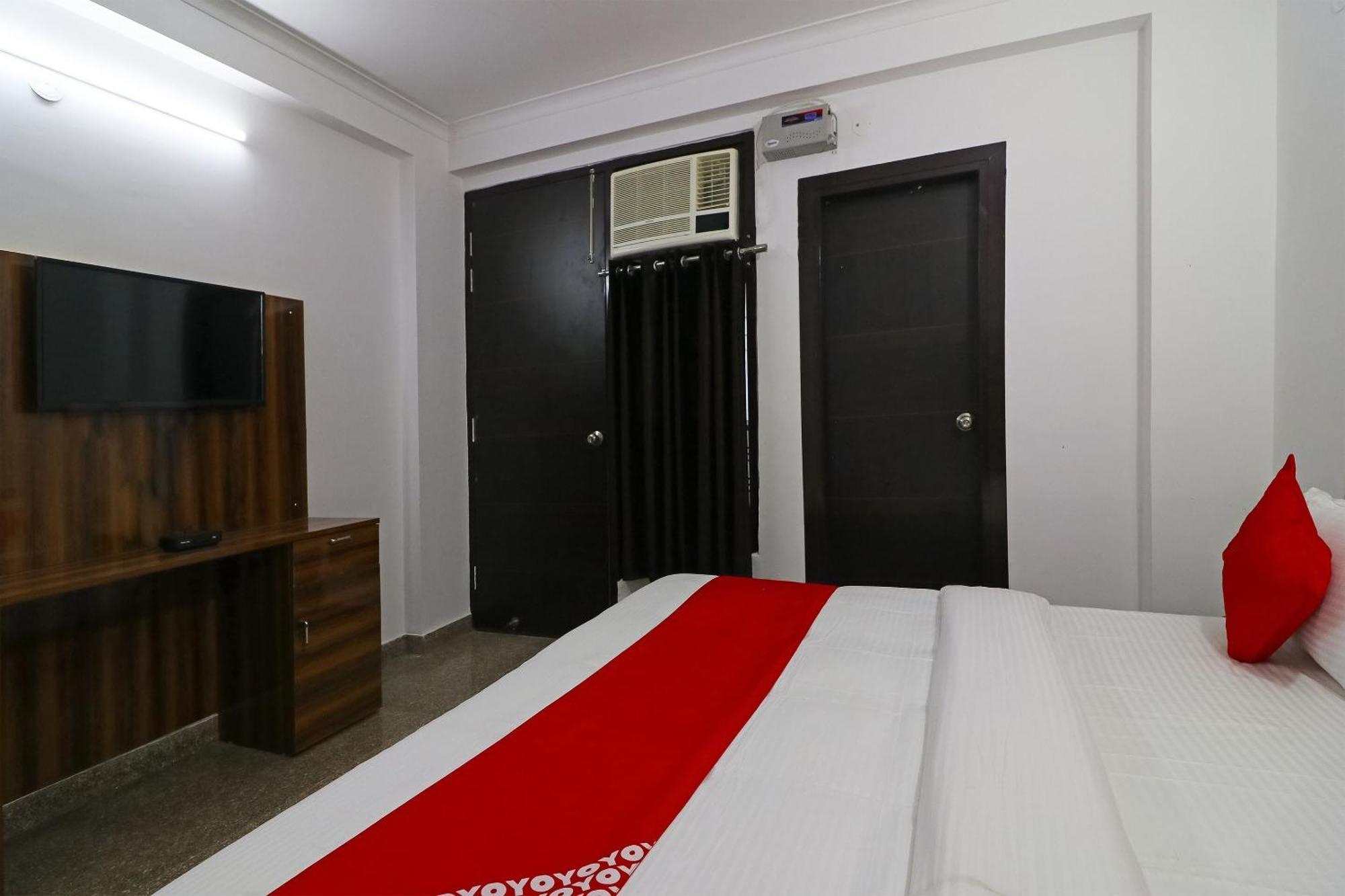 Collection O Diamond Gurgaon