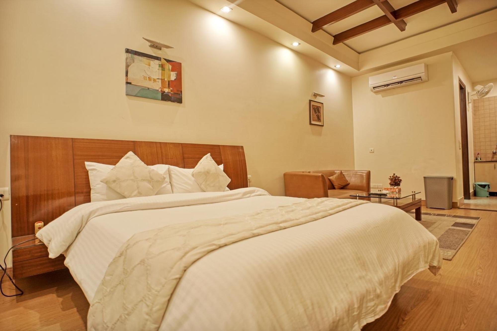 Enkay - Dlf Cybercity * Gurgaon