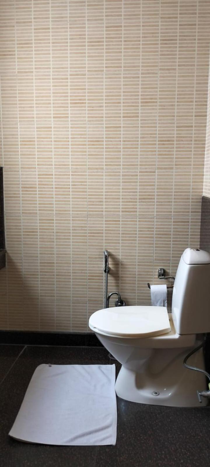Enkay - Dlf Cybercity * Gurgaon