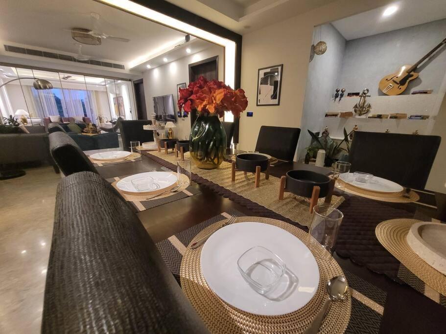 Entire Serviced In Dlf-phase 2