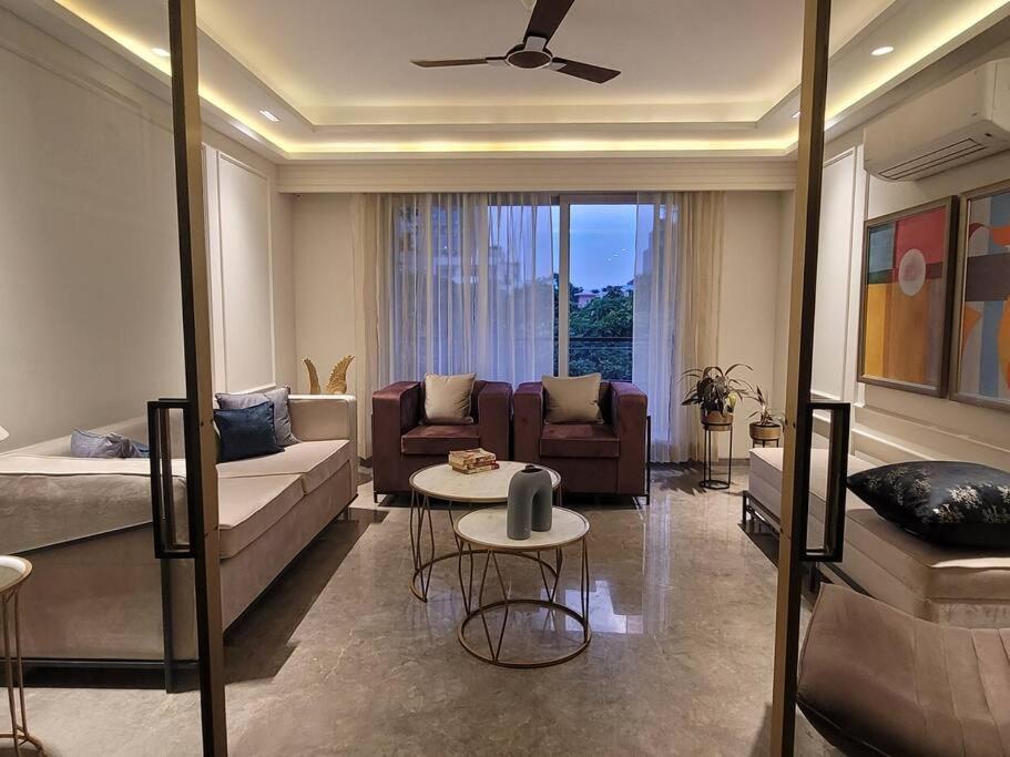 Entire Serviced In Dlf-phase 2 Apartment Gurgaon