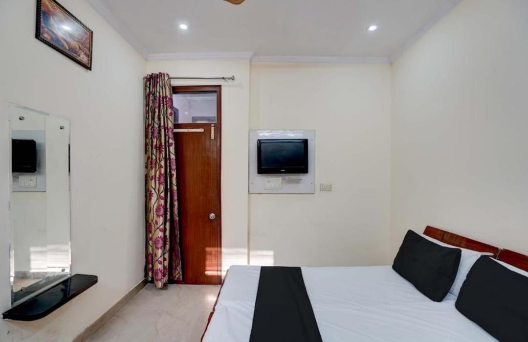 Om Sai Ram Guest house