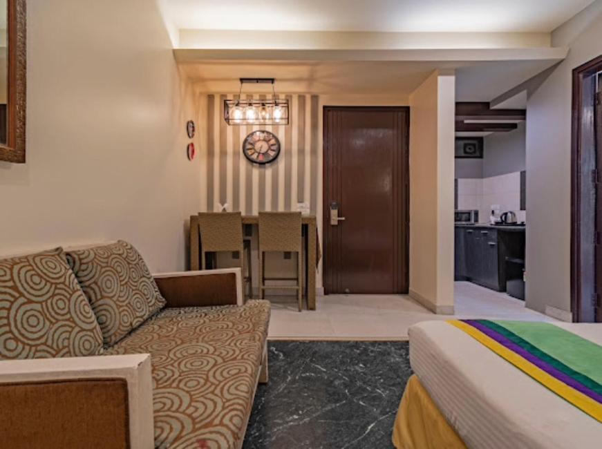 Imperial Park Sector 45 Hotel Gurgaon